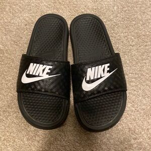 Nike Slides Size 8